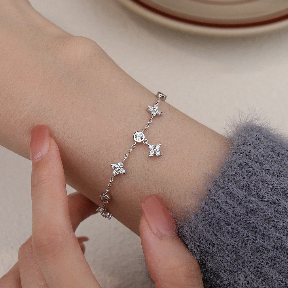 Fashion Personalized Zircon Bracelet For Women