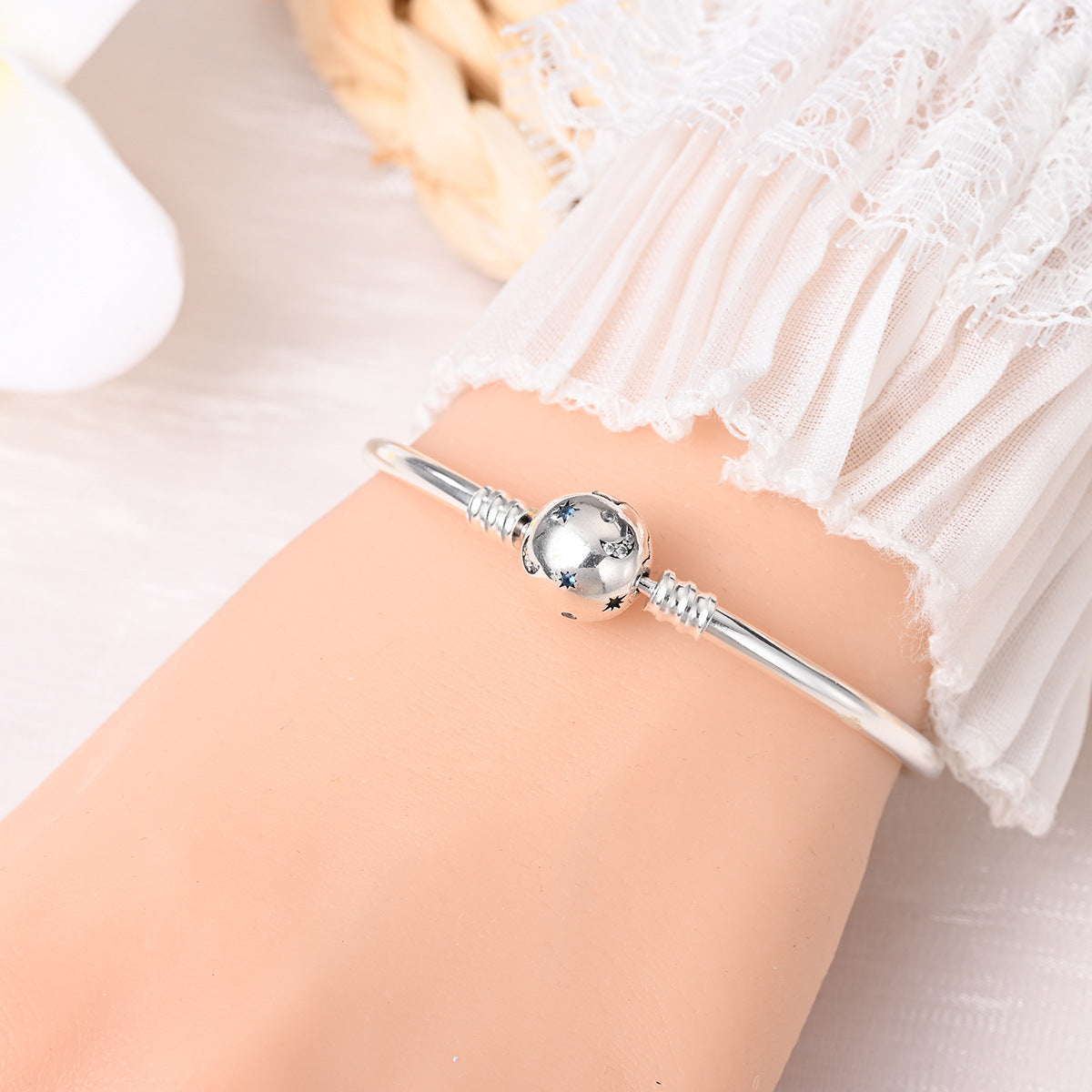 Cat's Paw Love Star Bracelet